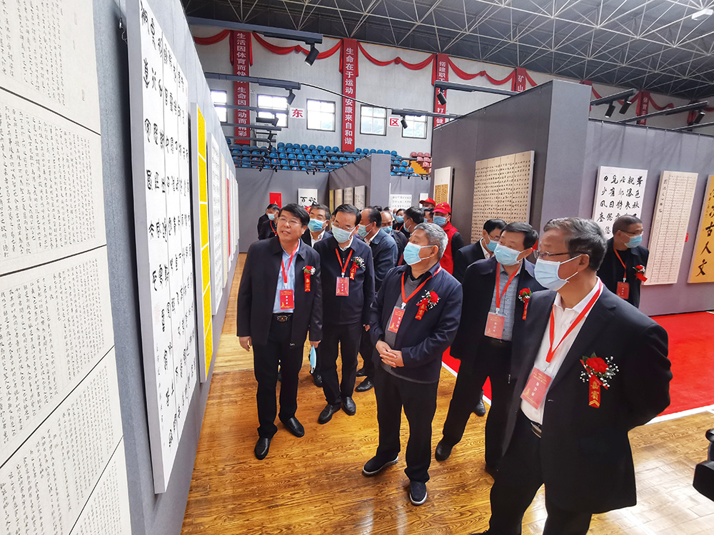 d30c3bffdbd0464f87cf3b7023f2b1c6.jpg d30c3bffdbd0464f87cf3b7023f2b1c6.jpg