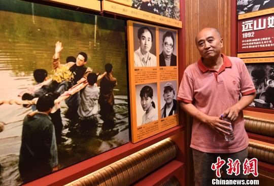 中国老电影人长春“寻根”:热泪、热情、热望