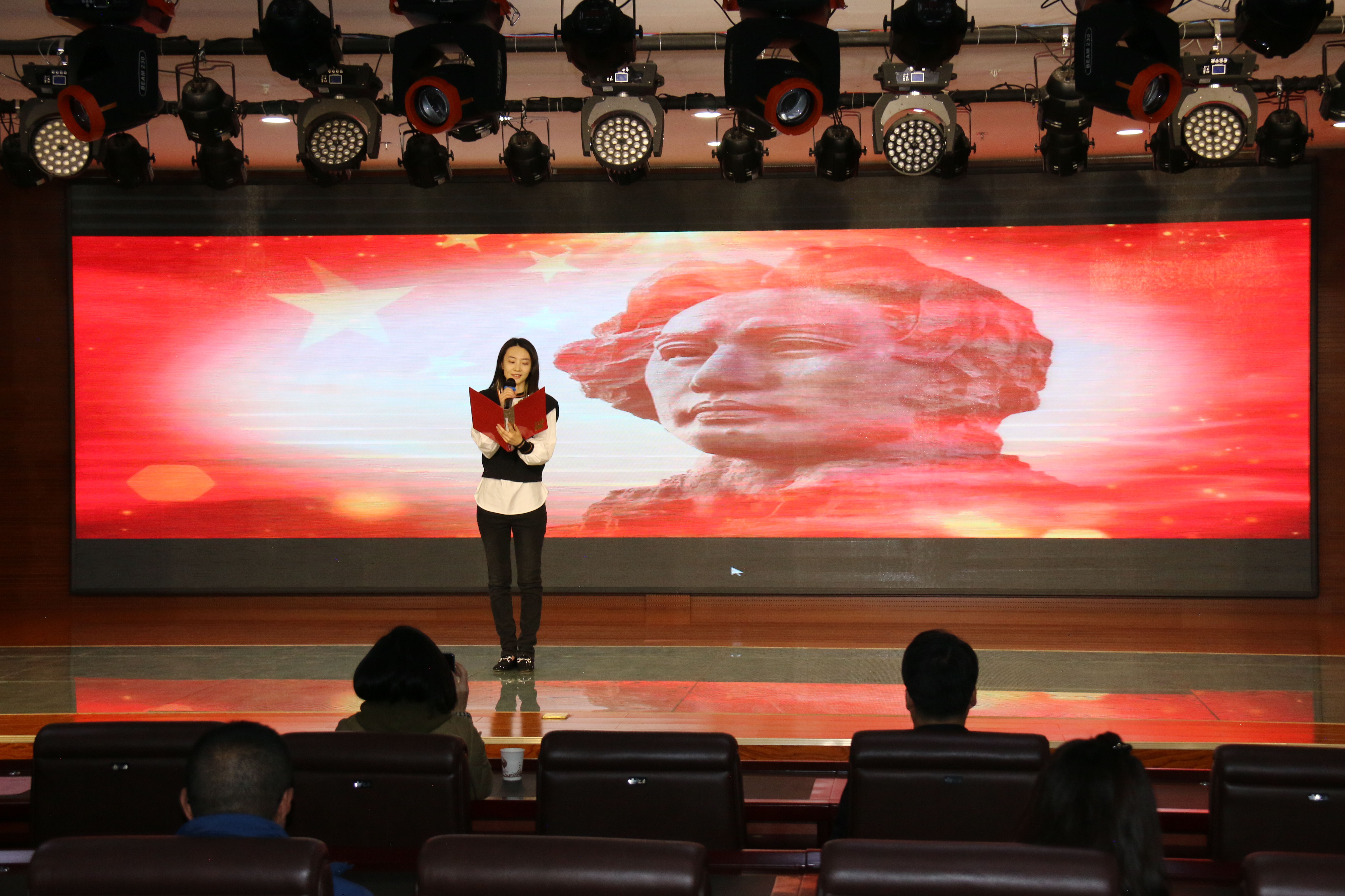 f4b9427eb1bb45638e13a9ab27d44526.jpg f4b9427eb1bb45638e13a9ab27d44526.jpg