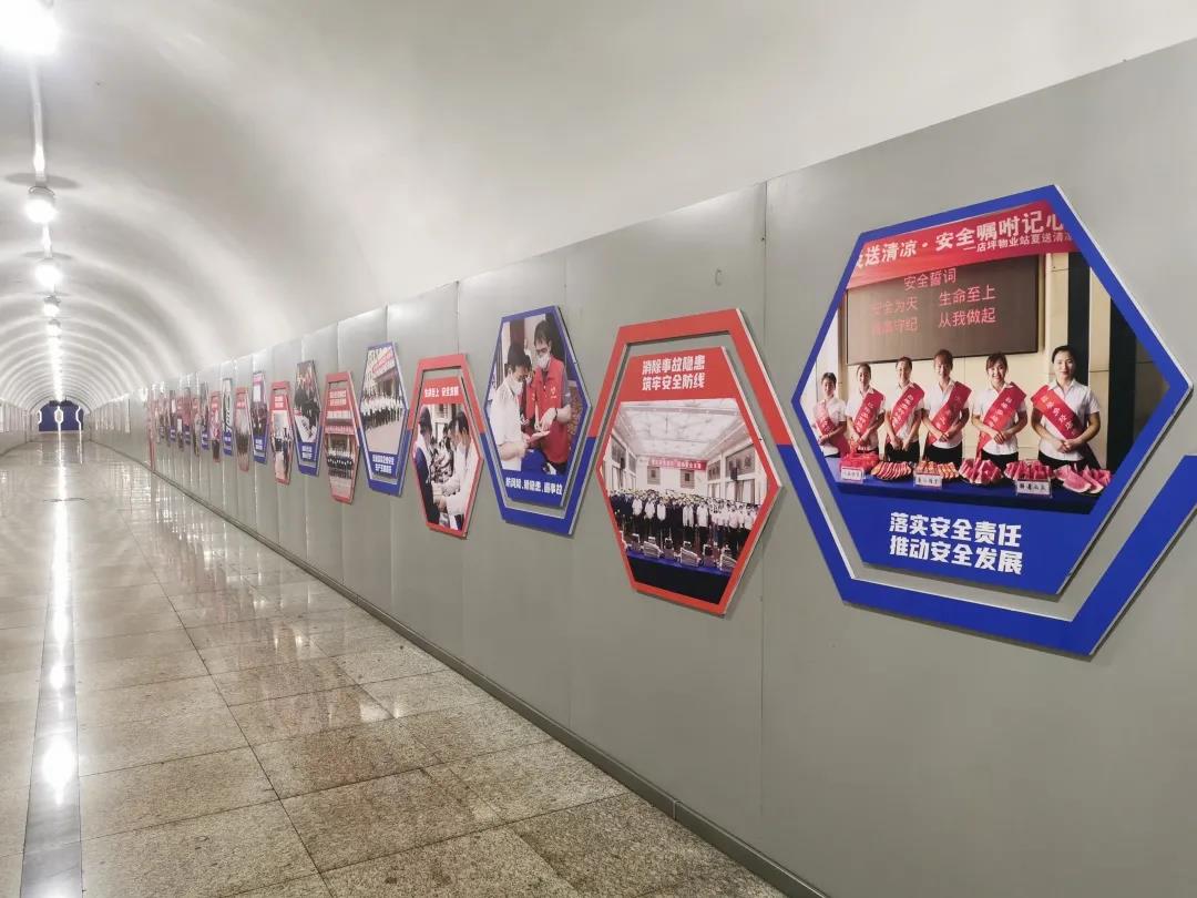 c0a4bdecca714ded8ef85642ae94971c.jpg c0a4bdecca714ded8ef85642ae94971c.jpg