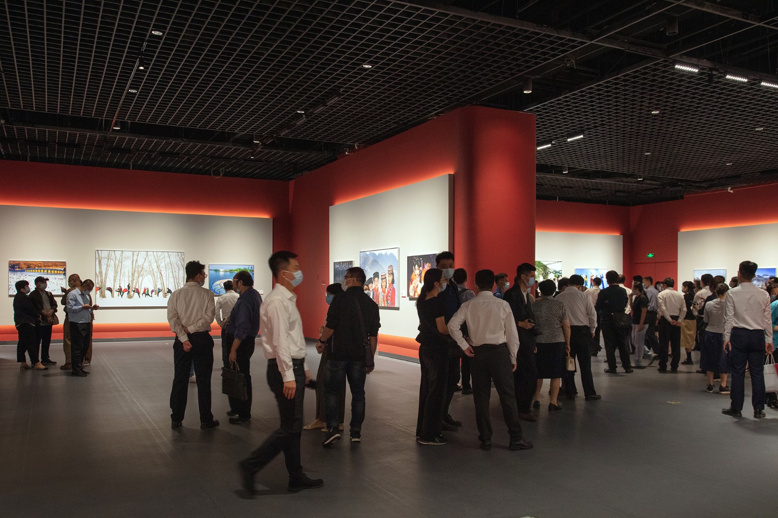 观众8 徐晓刚 摄 (4).jpg 观众8 徐晓刚 摄 (4).jpg