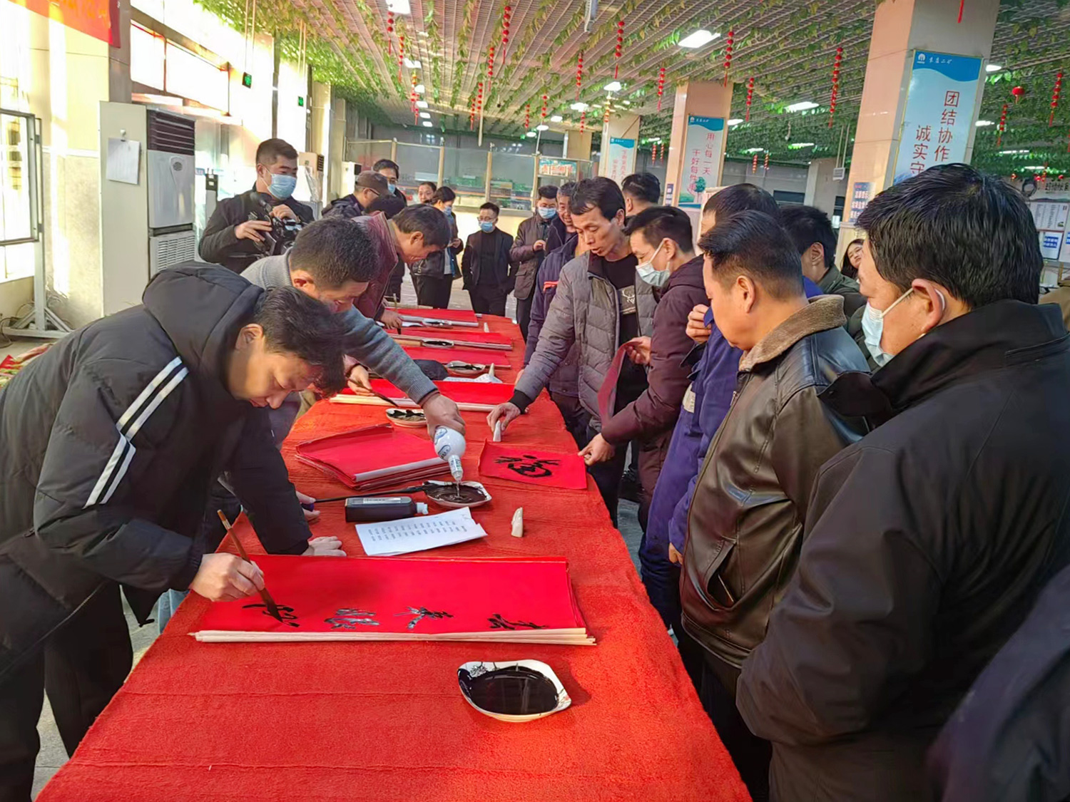 08b86b3a546144eaa39877941cd83230.jpg 08b86b3a546144eaa39877941cd83230.jpg