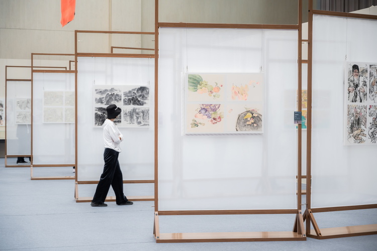 14.展览现场.jpg 14.展览现场.jpg