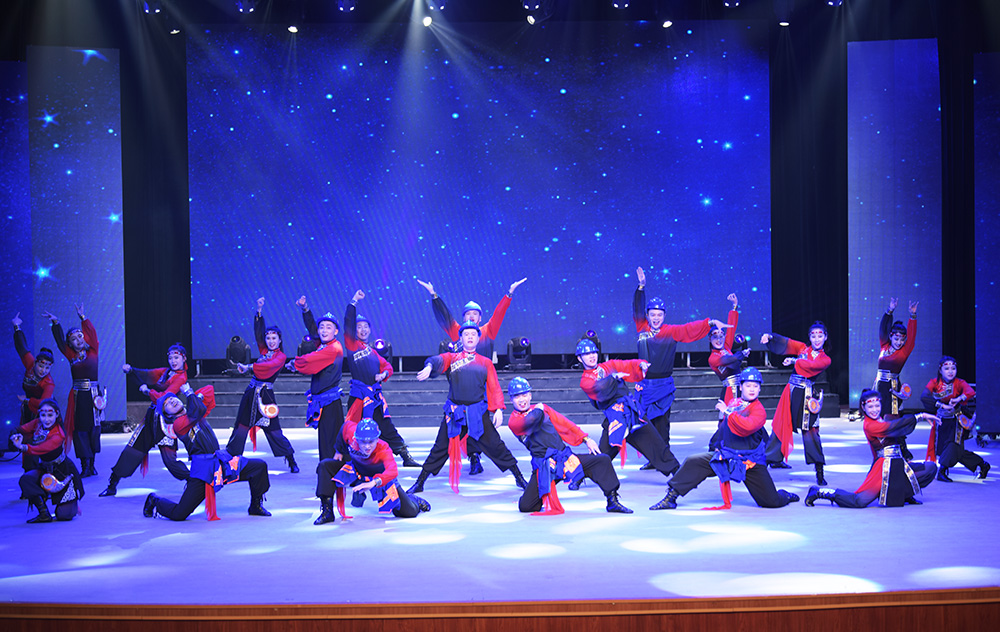 9a3a17d388ea4470a40a7306812bf29d.jpg 9a3a17d388ea4470a40a7306812bf29d.jpg